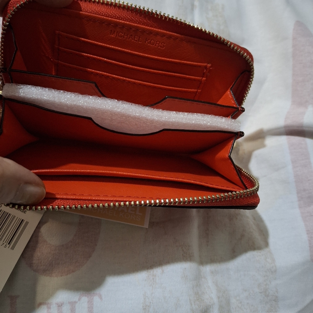 Michael Kors Vibrant Orange Phone Case Wallet - Picture 4 of 5